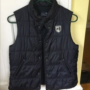 American Eagle Women’s Vest - Navy Blue Medium